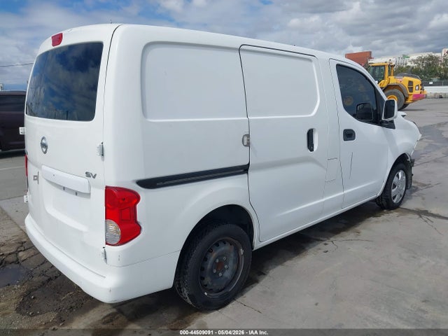 3N6CM0KN7JK696535 Nissan NV200 SV