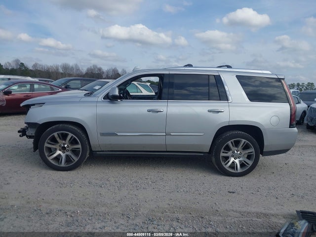 Продаж на аукціоні авто 2016 Cadillac Escalade Premium Collection, vin: 1GYS3CKJ7GR152011, номер лоту: 44509115