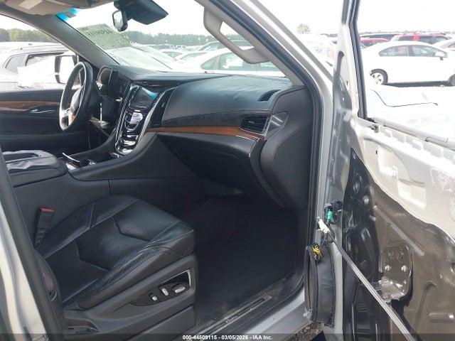 Продаж на аукціоні авто 2016 Cadillac Escalade Premium Collection, vin: 1GYS3CKJ7GR152011, номер лоту: 44509115