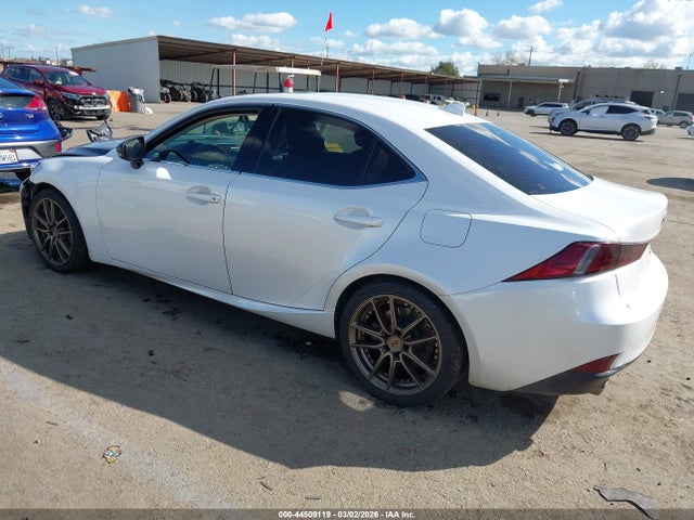 2016 LEXUS IS 200T JTHBA1D27G5024184 Photo 2