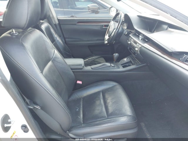 JTHBK1GG0E2101531 Lexus ES 350