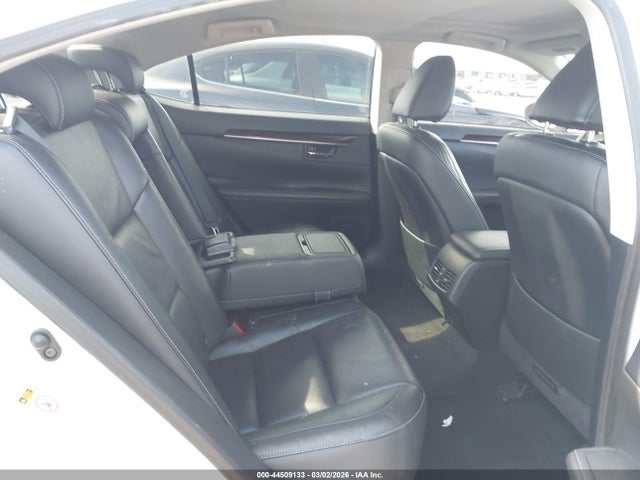 JTHBK1GG0E2101531 Lexus ES 350