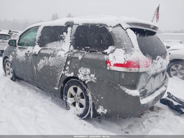 5TDKK3DC6ES519552 Toyota Sienna Le V6 8 Passenger