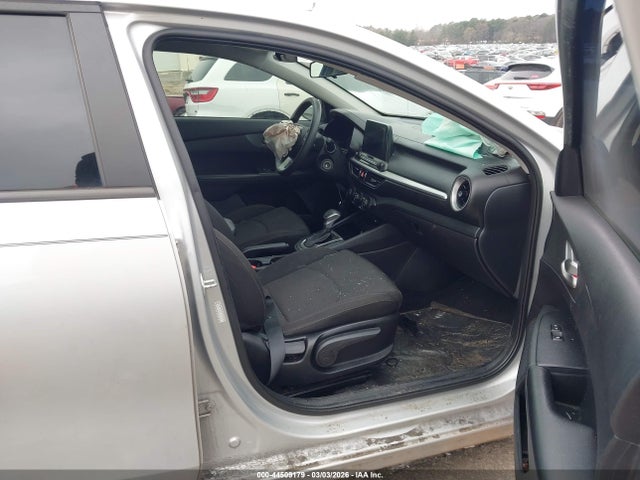 2020 KIA FORTE 3KPF24AD6LE251680 Photo 4