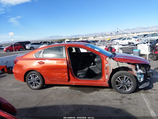 44509184 :رقم المزاد ، 3KPF24AD8PE526682 vin ، 2023 Kia Forte Lxs مزاد بيع