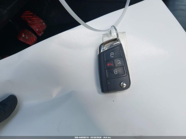 Продаж на аукціоні авто 2016 Volkswagen Golf Gti Autobahn W/performance Package 4-door, vin: 3VW547AU3GM010515, номер лоту: 44509218