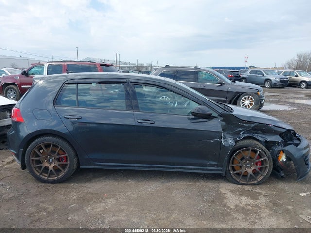 Продаж на аукціоні авто 2016 Volkswagen Golf Gti Autobahn W/performance Package 4-door, vin: 3VW547AU3GM010515, номер лоту: 44509218