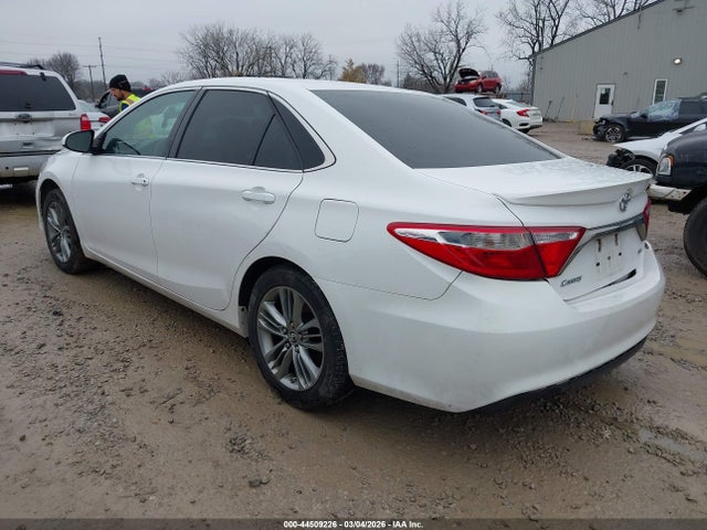 Продажа на аукционе авто 2015 Toyota Camry Se, vin: 4T1BF1FK9FU908742, номер лота: 44509226