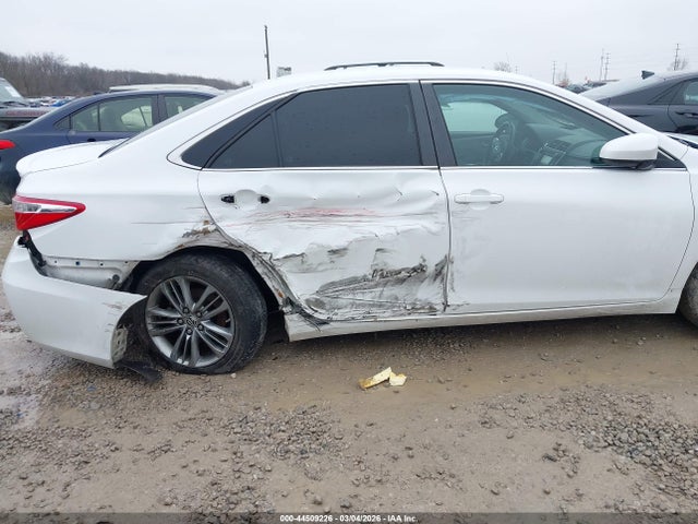 Продажа на аукционе авто 2015 Toyota Camry Se, vin: 4T1BF1FK9FU908742, номер лота: 44509226