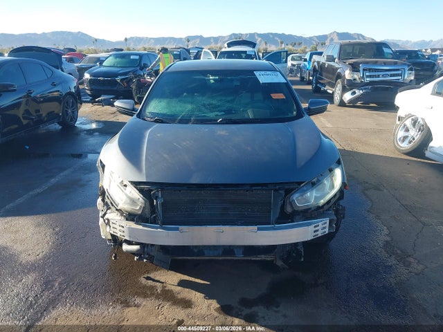 SHHFK7H40JU215061 Honda Civic Sport