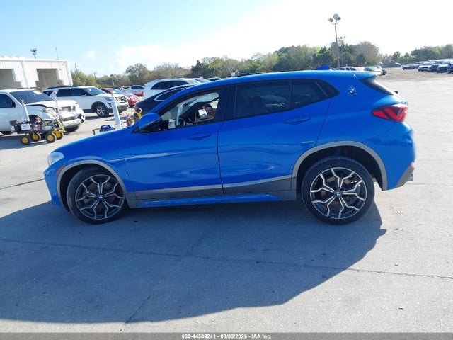 44509241 :رقم المزاد ، WBXYJ1C04N5U55027 vin ، 2022 Bmw X2 Xdrive28i مزاد بيع