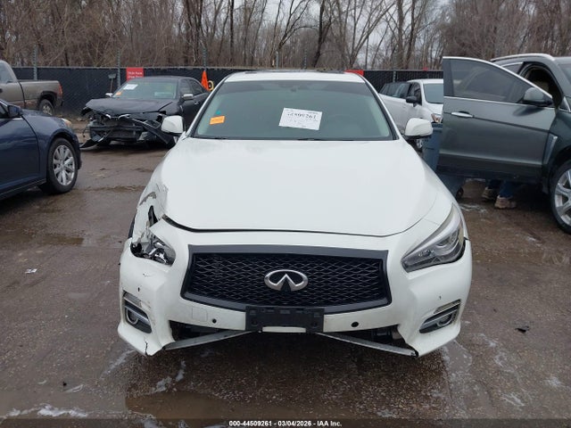 44509261 :رقم المزاد ، JN1BV7ARXFM399696 vin ، 2015 Infiniti Q50 Premium مزاد بيع