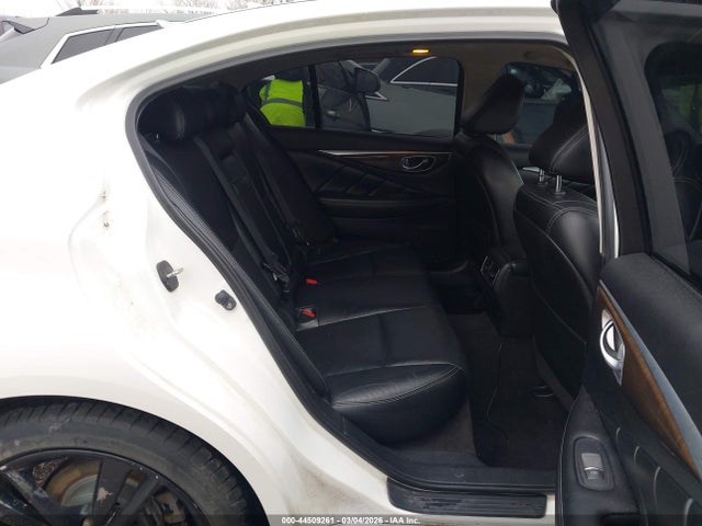 44509261 :رقم المزاد ، JN1BV7ARXFM399696 vin ، 2015 Infiniti Q50 Premium مزاد بيع