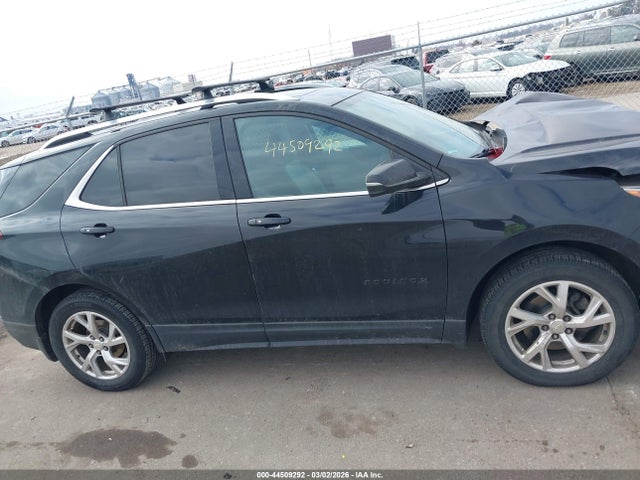 3GNAXTEX3JL300425 Chevrolet EQUINOX LT