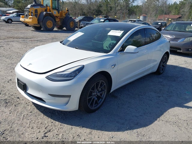2020 Tesla Model 3 Standard Range Plus Rear-wheel Drive/standard Range Rear-wheel Drive მანქანა იყიდება აუქციონზე, vin: 5YJ3E1EA7LF634742, აუქციონის ნომერი: 44509308