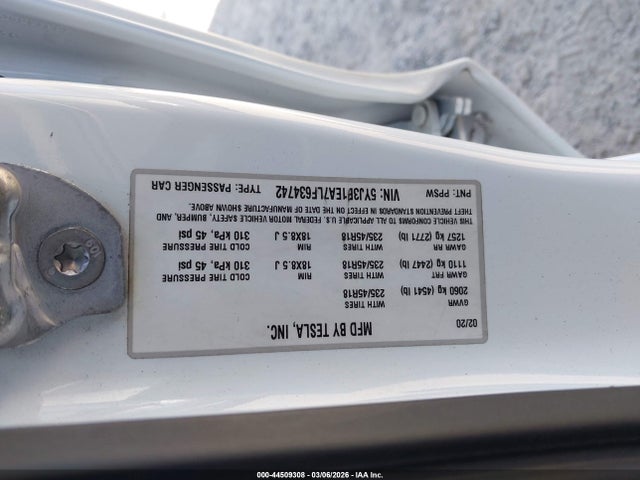 2020 Tesla Model 3 Standard Range Plus Rear-wheel Drive/standard Range Rear-wheel Drive მანქანა იყიდება აუქციონზე, vin: 5YJ3E1EA7LF634742, აუქციონის ნომერი: 44509308