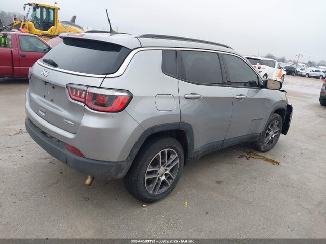 44509313 :رقم المزاد ، 3C4NJDBB8LT139339 vin ، 2020 Jeep Compass Latitude 4x4 مزاد بيع