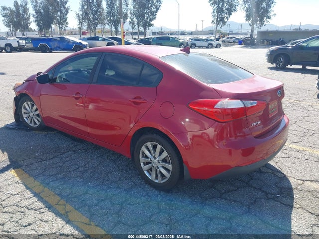 2016 KIA FORTE KNAFX4A60G5574074 Photo 2