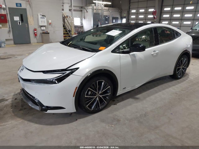 JTDADABU0R3020842 Toyota Prius Xle Awd-e