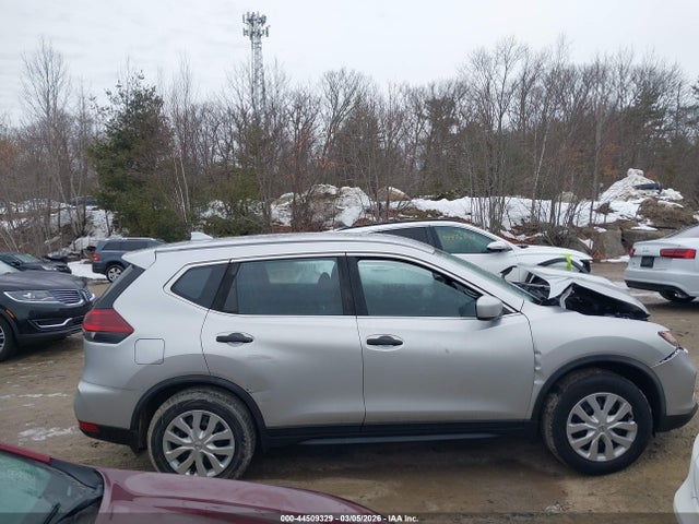 2018 Nissan Rogue S მანქანა იყიდება აუქციონზე, vin: JN8AT2MVXJW313461, აუქციონის ნომერი: 44509329