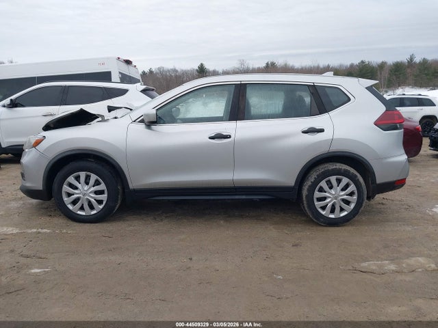 2018 Nissan Rogue S მანქანა იყიდება აუქციონზე, vin: JN8AT2MVXJW313461, აუქციონის ნომერი: 44509329
