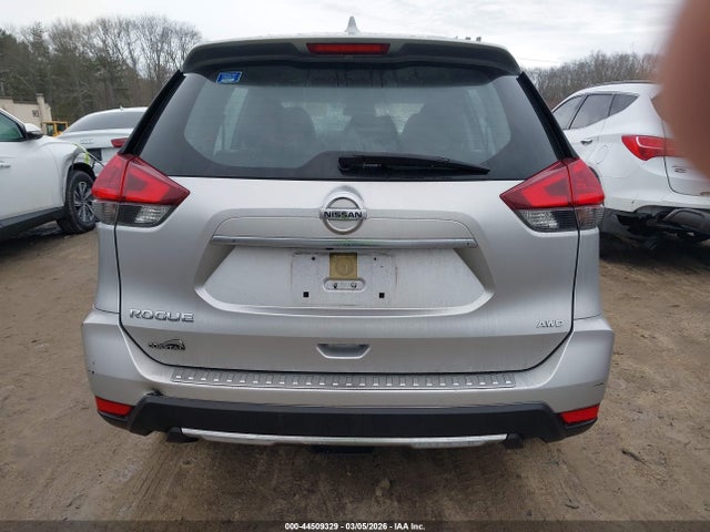 2018 Nissan Rogue S მანქანა იყიდება აუქციონზე, vin: JN8AT2MVXJW313461, აუქციონის ნომერი: 44509329