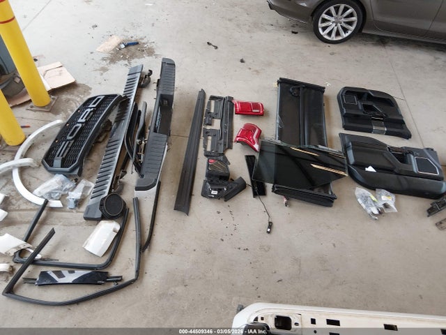 1FTEW1EG8FFB49827 Ford F-150 Lariat