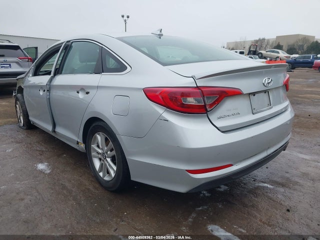 2015 Hyundai Sonata Se მანქანა იყიდება აუქციონზე, vin: 5NPE24AF8FH031096, აუქციონის ნომერი: 44509362