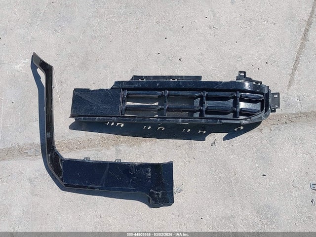 44509366 :رقم المزاد ، 3C4PDCBG7DT592245 vin ، 2013 Dodge Journey Sxt مزاد بيع