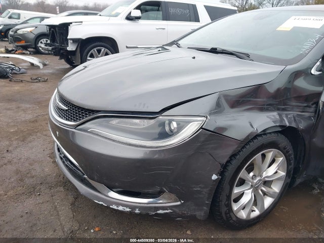 2015 Chrysler 200 C მანქანა იყიდება აუქციონზე, vin: 1C3CCCCG0FN514753, აუქციონის ნომერი: 44509380