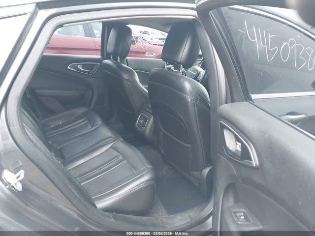 2015 Chrysler 200 C მანქანა იყიდება აუქციონზე, vin: 1C3CCCCG0FN514753, აუქციონის ნომერი: 44509380