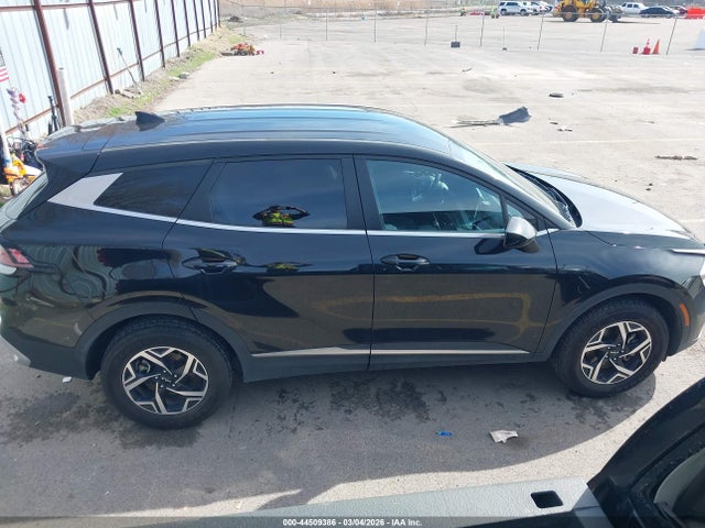 KNDPUCAF9P7166736 KIA Sportage Lx