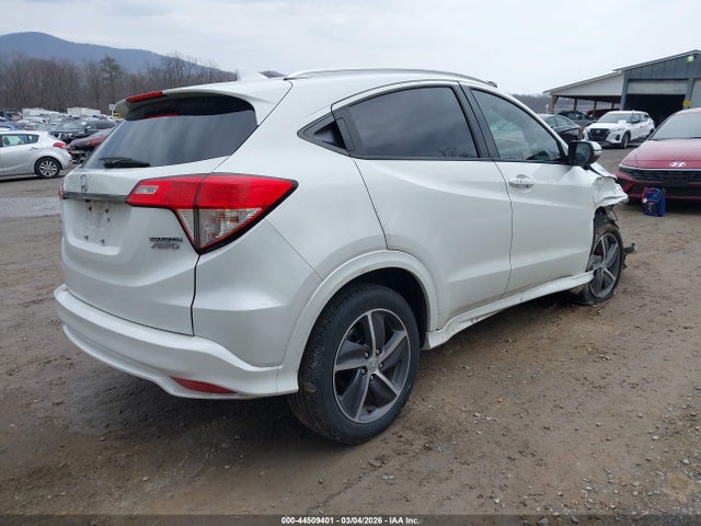 2019 HONDA HR-V 3CZRU6H91KM700475 Photo 3