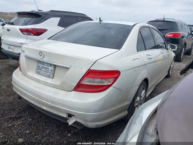 Продаж на аукціоні авто 2011 Mercedes-benz C 300 Sport, vin: WDDGF5EB4BR159967, номер лоту: 44509407