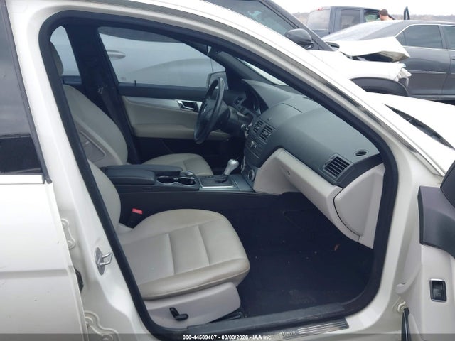 Продаж на аукціоні авто 2011 Mercedes-benz C 300 Sport, vin: WDDGF5EB4BR159967, номер лоту: 44509407