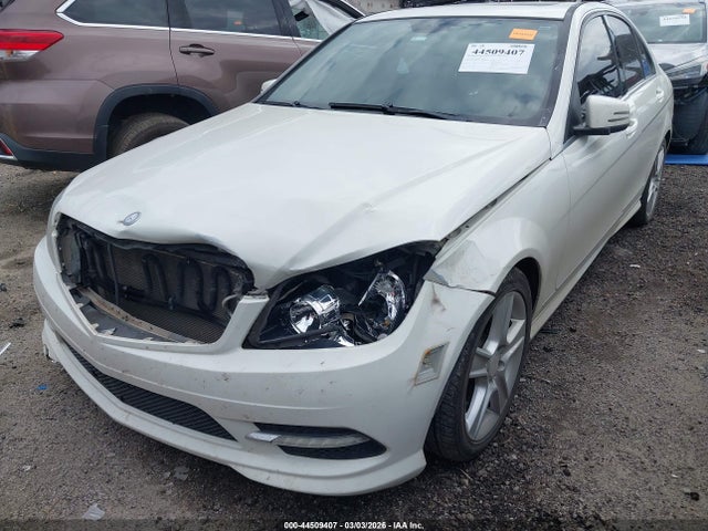 Продаж на аукціоні авто 2011 Mercedes-benz C 300 Sport, vin: WDDGF5EB4BR159967, номер лоту: 44509407