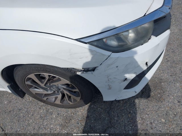 2017 Honda Civic Ex მანქანა იყიდება აუქციონზე, vin: 2HGFC2F7XHH516800, აუქციონის ნომერი: 44509409