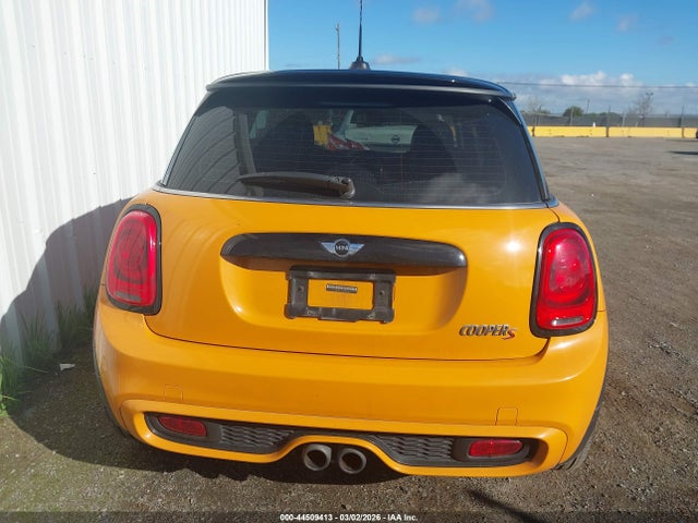 Mini Hardtop Cooper S 2015 WMWXP7C56FT740960 Image 16