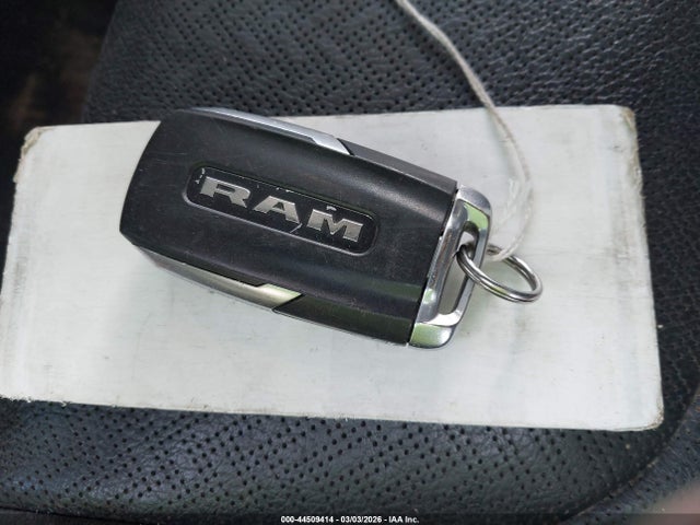 2019 RAM 1500 1C6SRFJT4KN807404 Photo 10