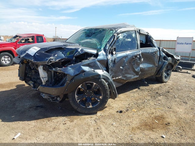 2019 RAM 1500 1C6SRFJT4KN807404 Photo 1