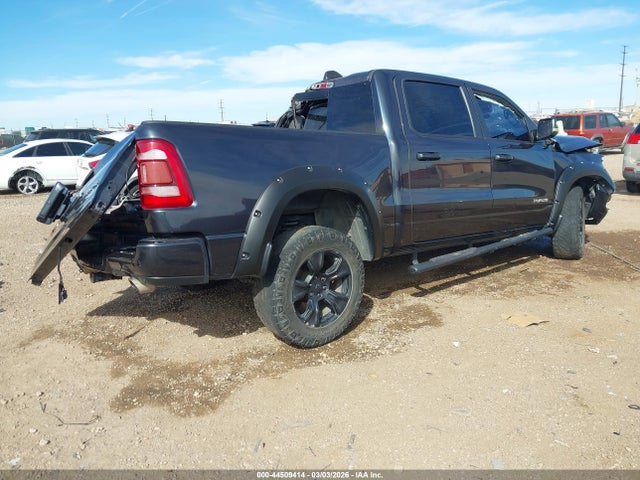 2019 RAM 1500 1C6SRFJT4KN807404 Photo 3