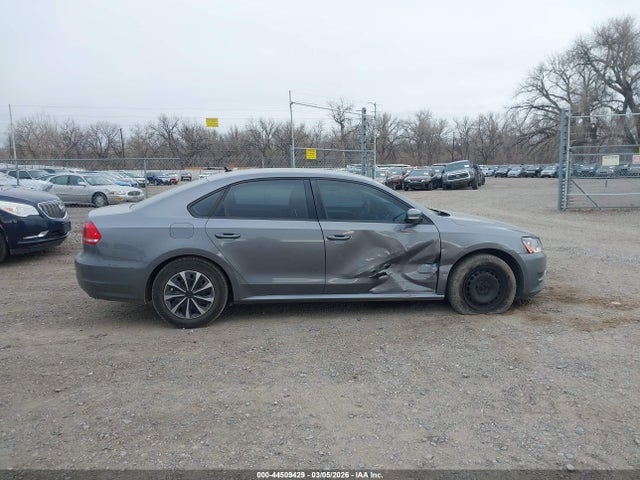 Продажа на аукционе авто 2012 Volkswagen Passat 2.5l S, vin: 1VWAP7A30CC077176, номер лота: 44509429