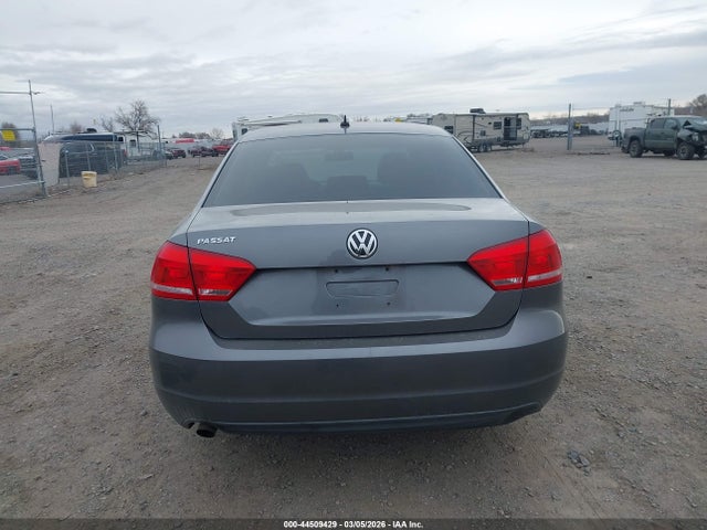 Продажа на аукционе авто 2012 Volkswagen Passat 2.5l S, vin: 1VWAP7A30CC077176, номер лота: 44509429