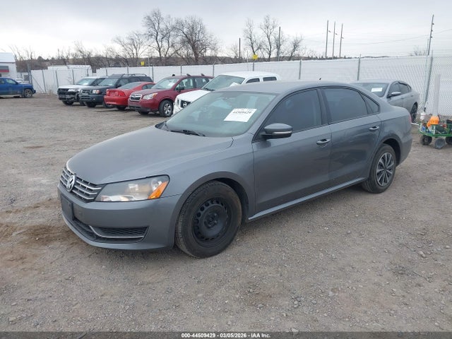 Продажа на аукционе авто 2012 Volkswagen Passat 2.5l S, vin: 1VWAP7A30CC077176, номер лота: 44509429