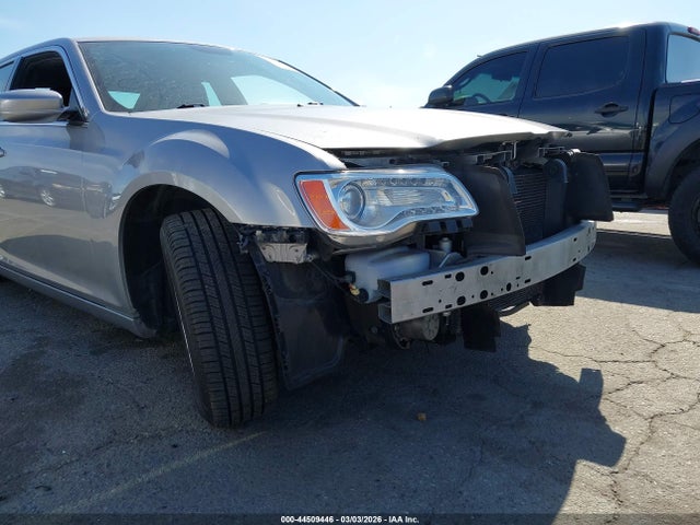 Aukcja sprzedaży 2014 Chrysler 300, vin: 2C3CCAAG7EH104322, numer aukcji: 44509446