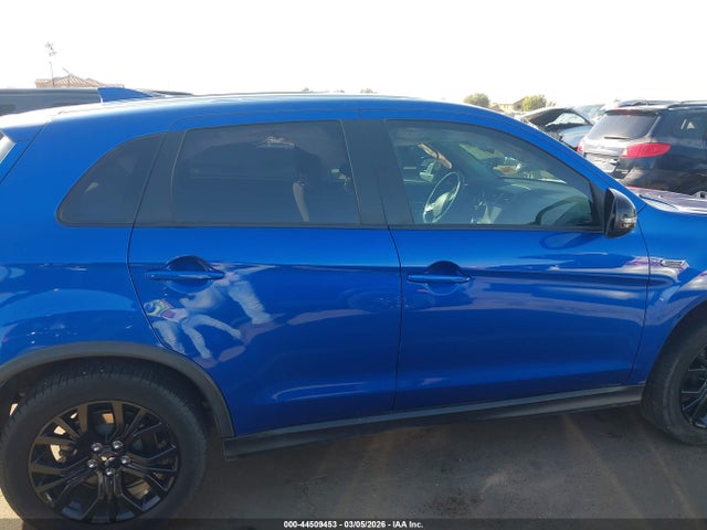 JA4AP3AU4KU028912 Mitsubishi Outlander Sport 2.0 Le