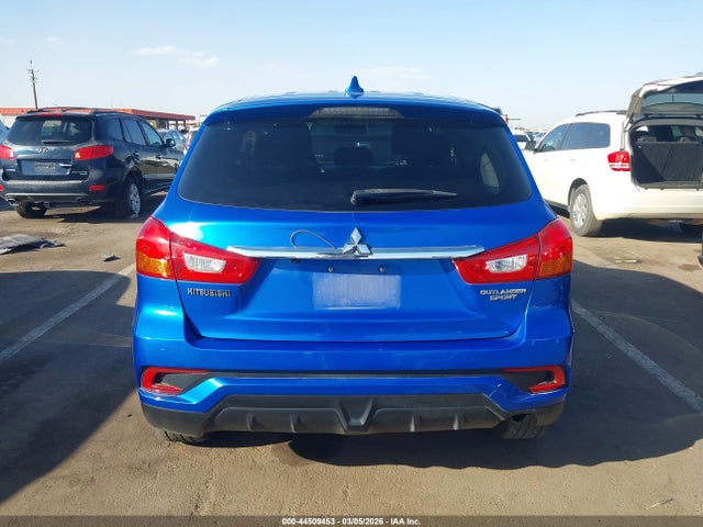 JA4AP3AU4KU028912 Mitsubishi Outlander Sport 2.0 Le