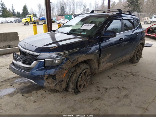 KNDERCAA9P7437095 KIA SELTOS EX