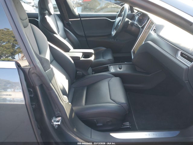 2017 TESLA MODEL S 5YJSA1E16HF213514 Photo 4