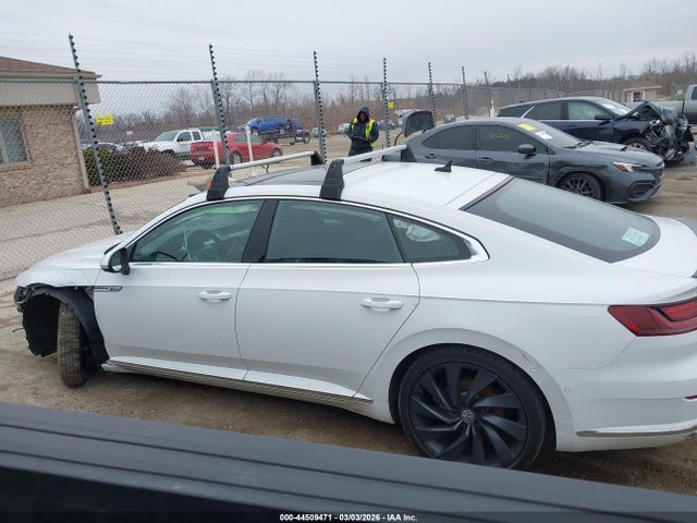 2020 Volkswagen Arteon 2.0t Sel Premium R-line მანქანა იყიდება აუქციონზე, vin: WVWTR7AN7LE016015, აუქციონის ნომერი: 44509471